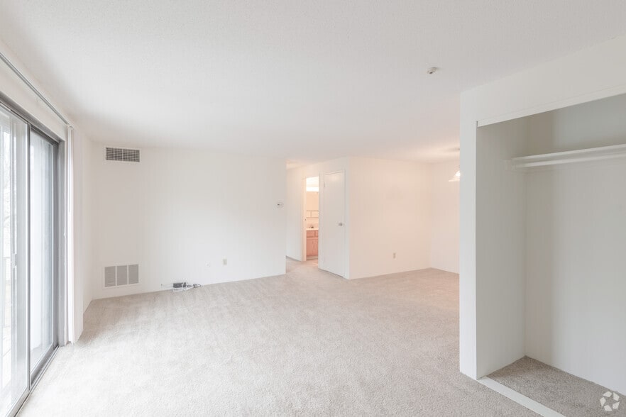 Natick Village 17 Village Way Natick MA 01760 Apartment Finder