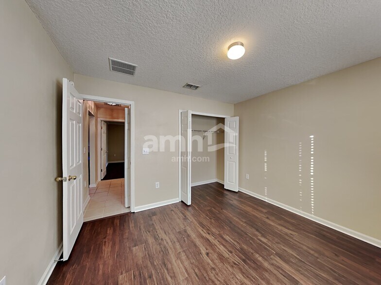 Building Photo - 81 Marisco Way