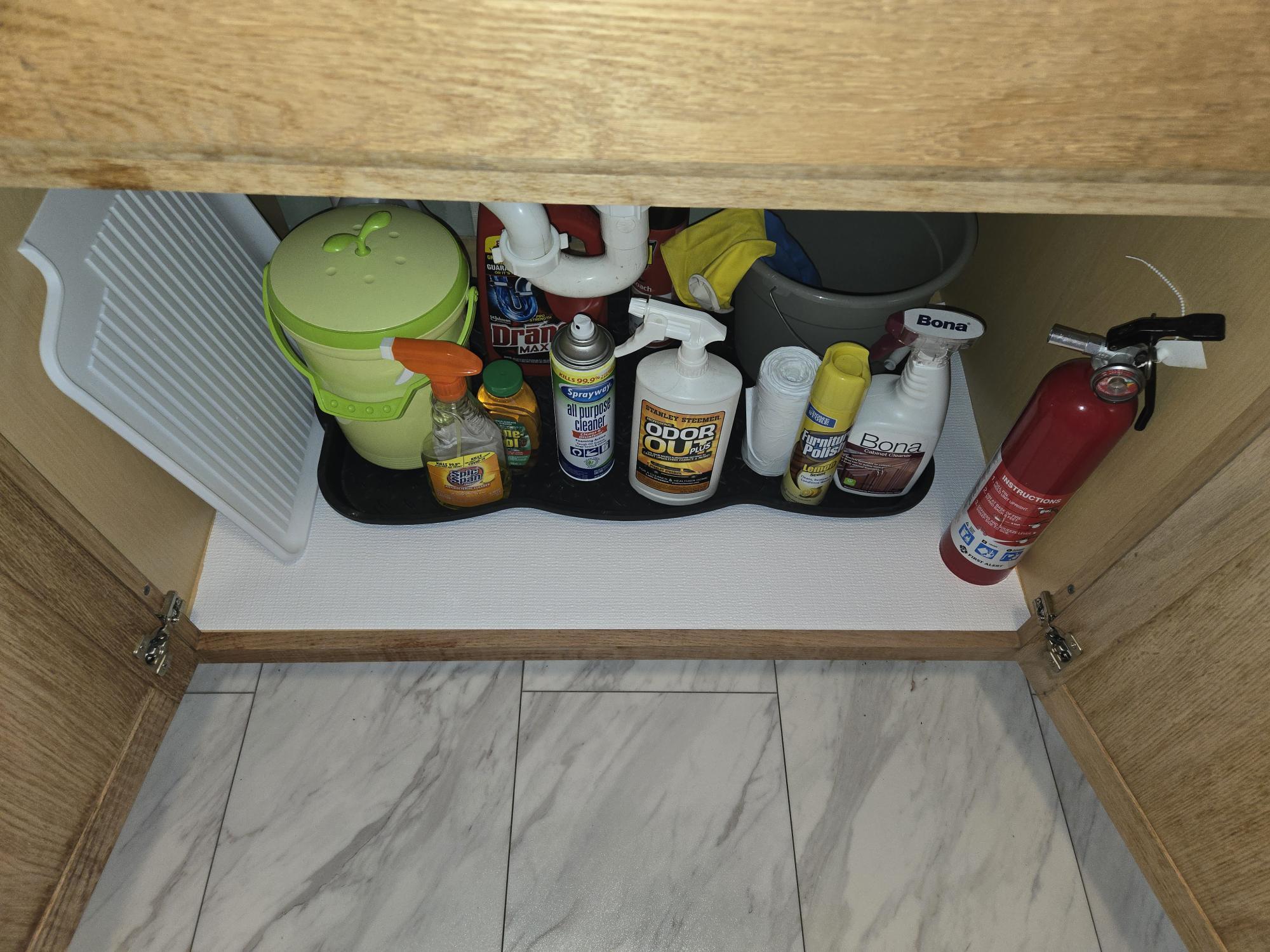 CLEANING SUPPLIES - 1713 Anderson St