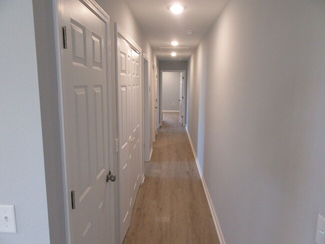 Building Photo - 1132 Mulberry Ave