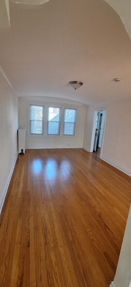 Building Photo - 3308 W Hollywood Ave