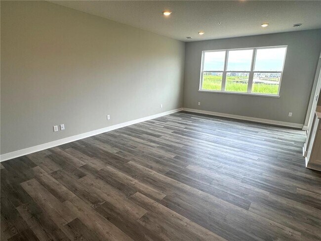 Building Photo - 17080 Dysart Pl
