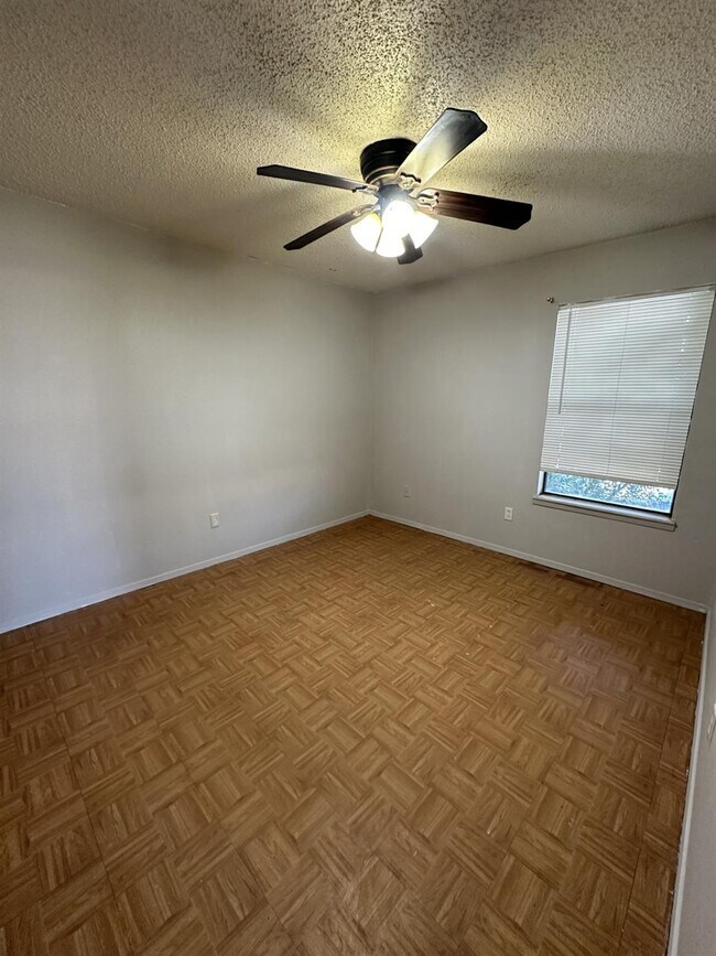 Building Photo - 5706 Brownfield Dr