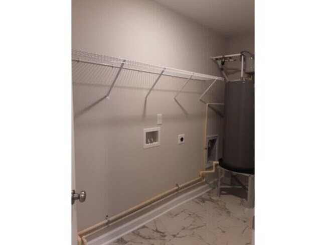 Building Photo - 3203 Sperry Branch Way