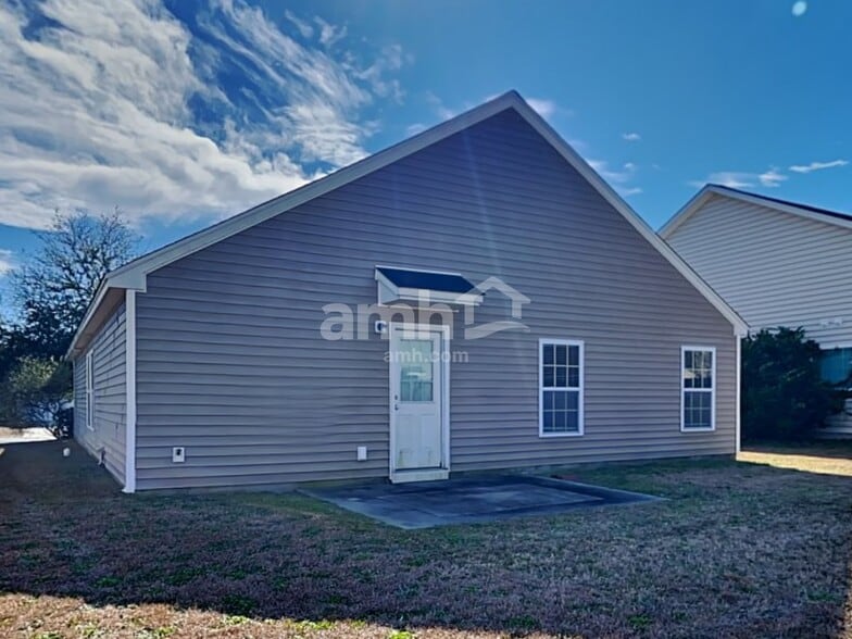 Building Photo - 1140 Moss Grove Dr