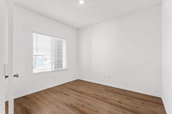 Building Photo - 1618 Marley