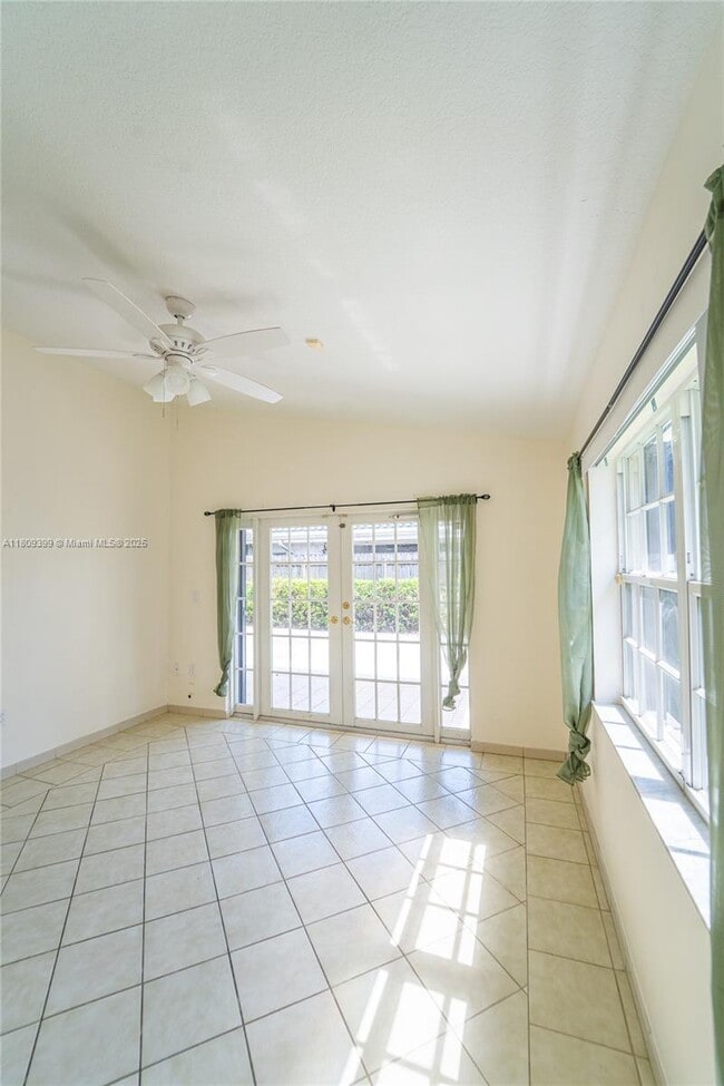 Building Photo - 14421 SW 114th St