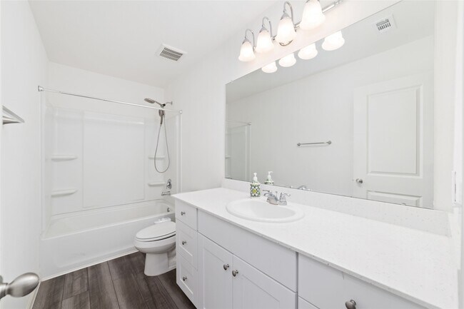 Building Photo - 1001 Wild Enclave Ln