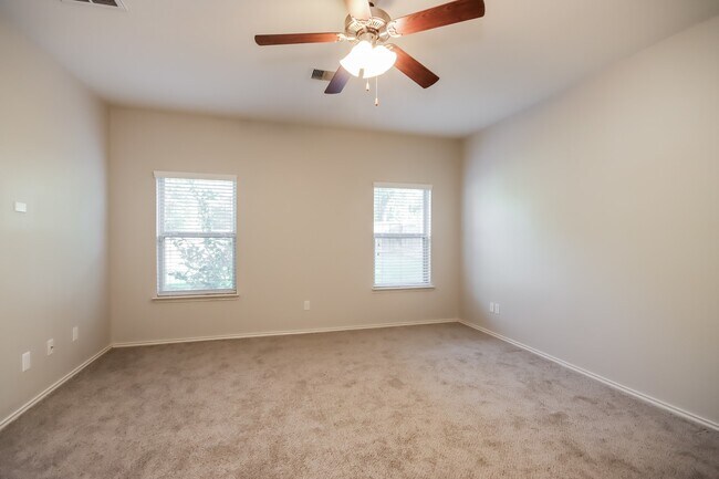 Building Photo - 12295 Little Blue Heron Ln