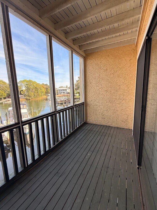 Building Photo - NAPIER