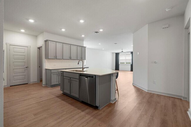 Building Photo - 7314 Sagira Path