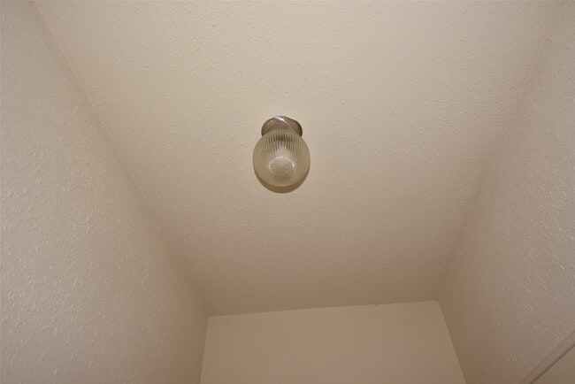 Building Photo - 4618 Clay St