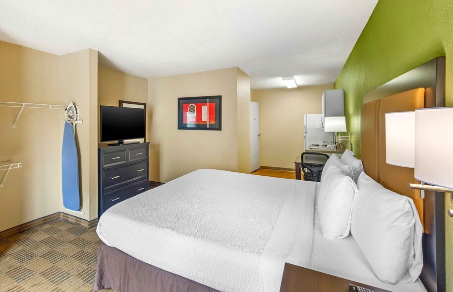 Building Photo - Furnished Studio-Sacramento - Northgate