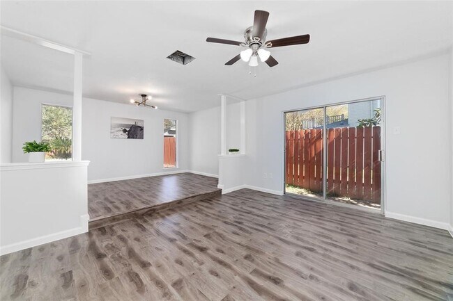 Building Photo - 22122 Woodrose Dr