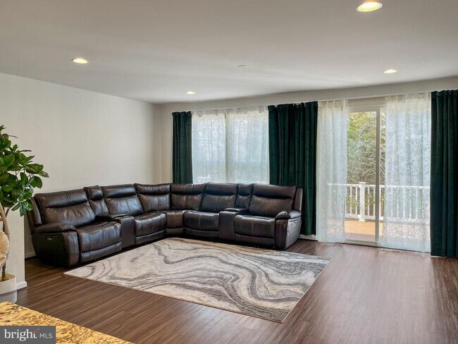 Building Photo - 9138 Wyche Knoll Ln