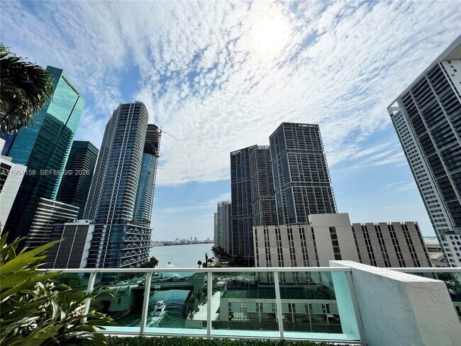 Building Photo - 31 SE 5th St