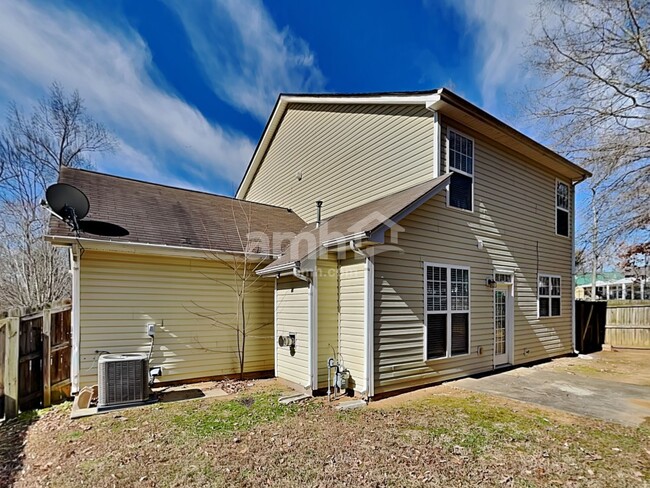 Building Photo - 10524 Smoothstone Ln