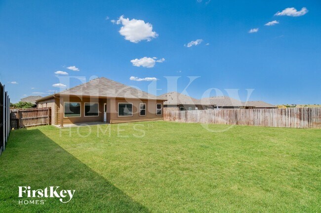 Building Photo - 5134 Mountain View Dr