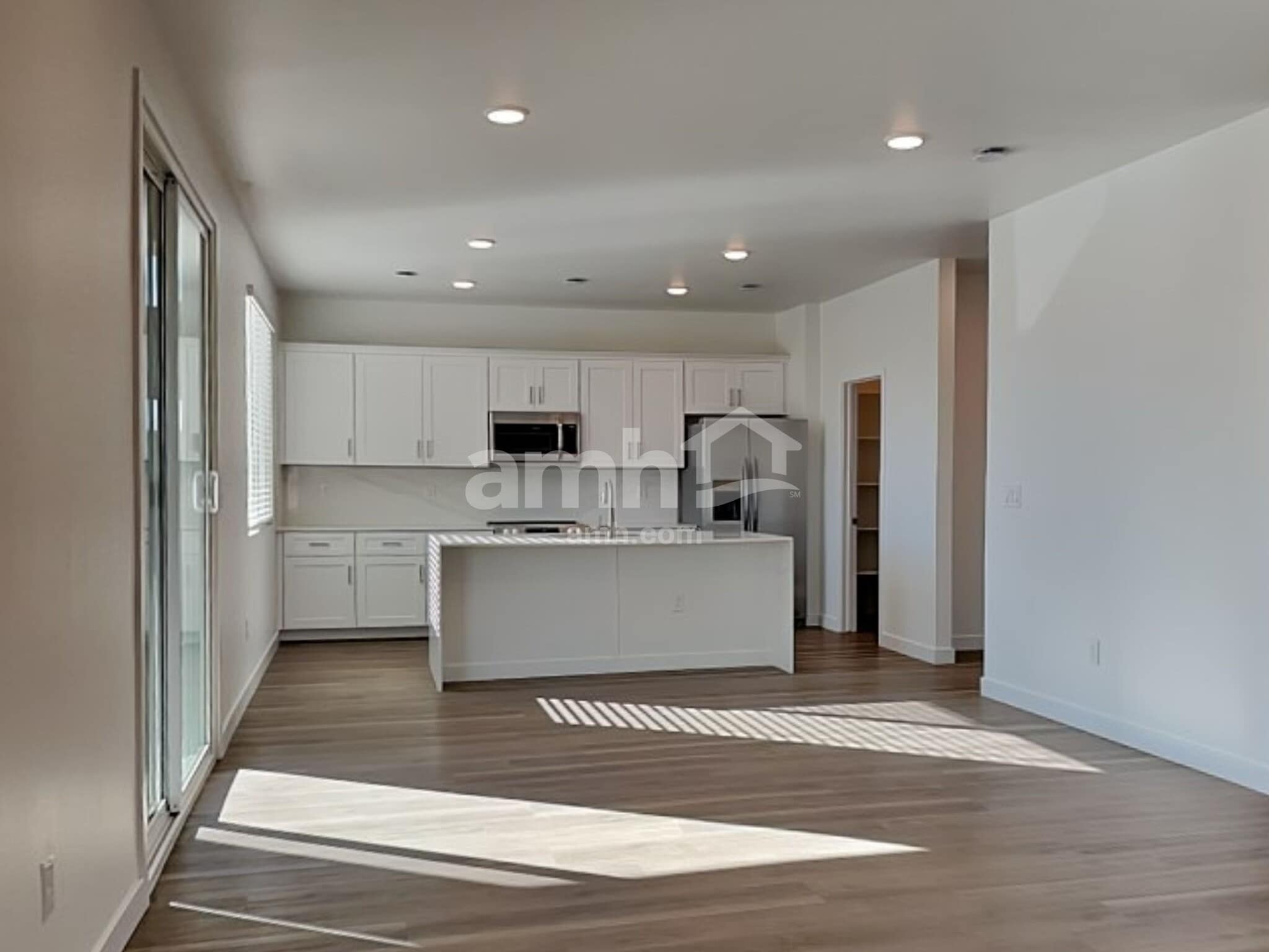 Building Photo - 9715 W Parkway Dr