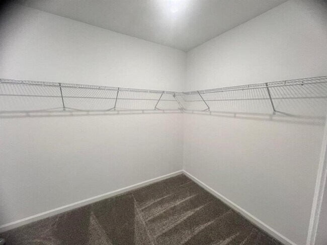 Building Photo - 4964 Worchester Dr