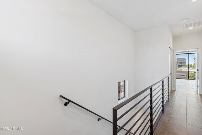 Building Photo - 3233 N 70th St