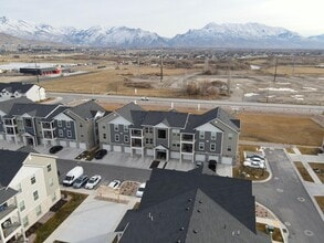 Building Photo - 1342 N 3650 W