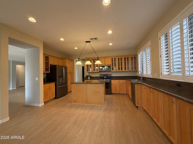 Building Photo - 2902 W Haley Dr