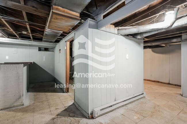 Building Photo - 1346 N Johnson St