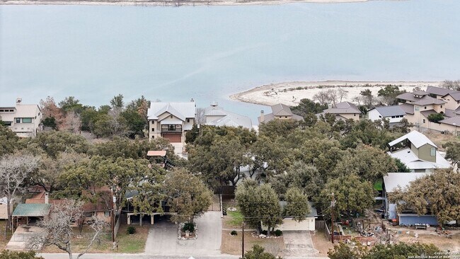 Building Photo - 1087 Driftwind Dr