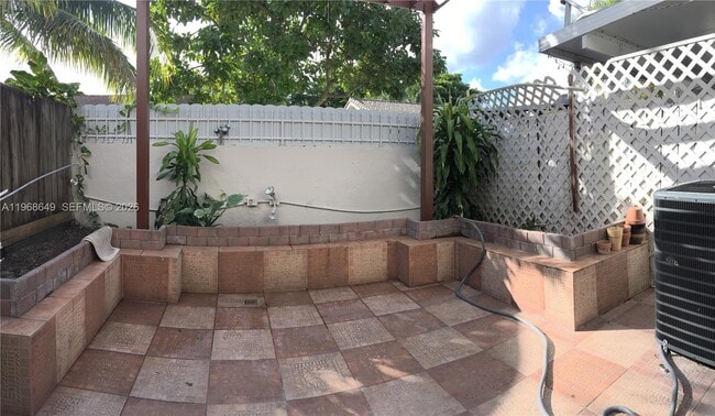 Building Photo - 13444 SW 62nd St