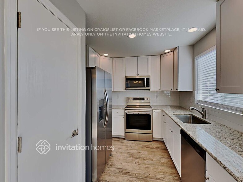 Building Photo - 7247 Brush Hollow Dr