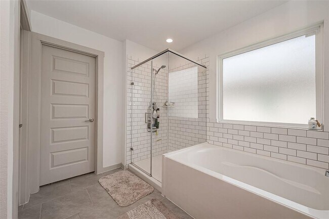 Building Photo - 28955 Yulee Mill Dr