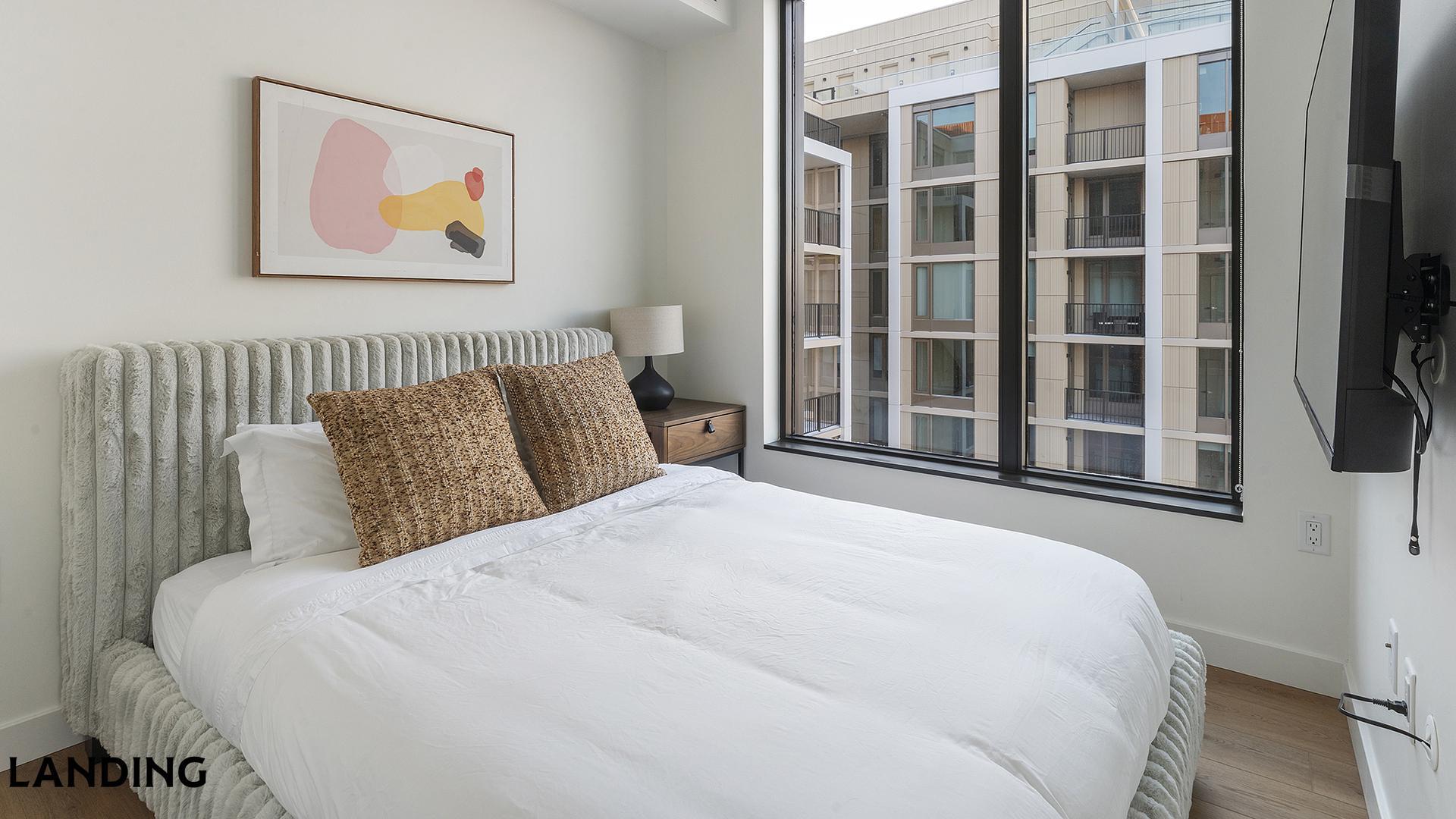 Building Photo - 632 Howard Rd SE