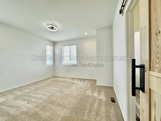 Building Photo - 47 N Uriah St
