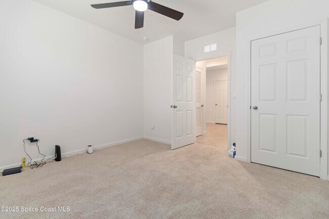 Building Photo - 7144 Topaz Dr