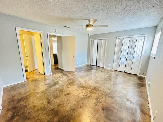 Building Photo - 3422 Willowrun Dr