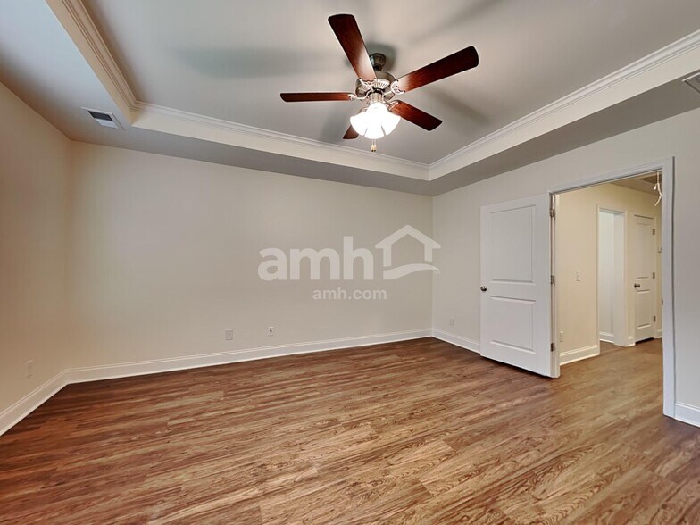 Building Photo - 508 West St