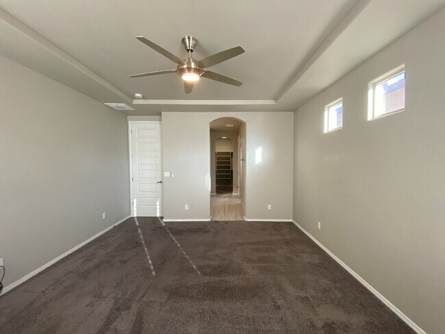 Building Photo - Single story 4BR/2Bath/Open Floor Plan/1907 Sqr Ft