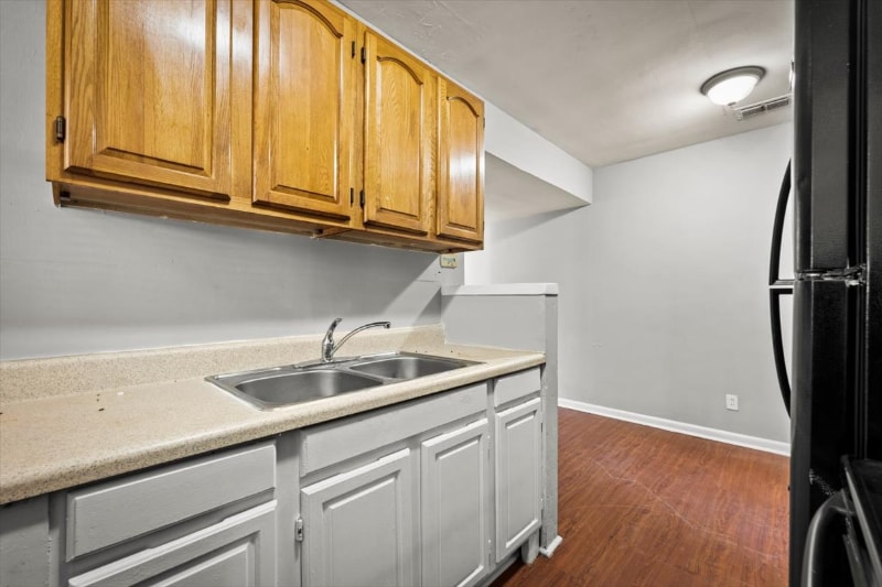 Building Photo - 1831 Lambert St