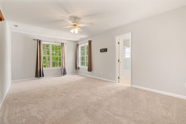 Building Photo - Single Family home in Hedingham: Available Now!