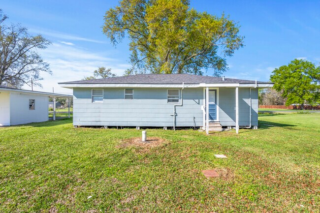 Building Photo - 732 Murbelle Rd