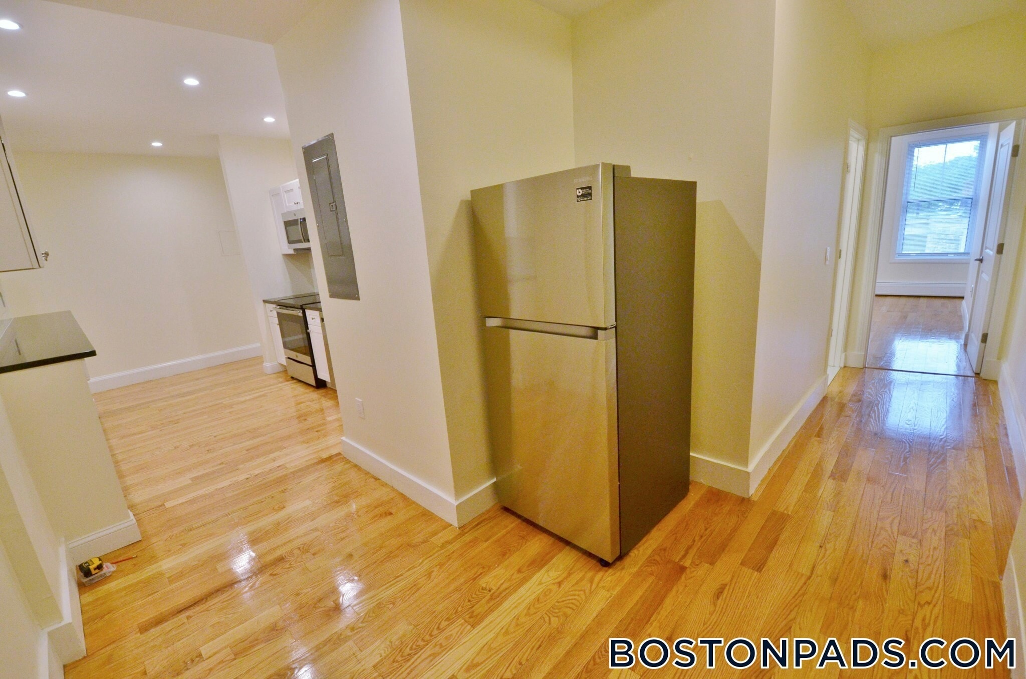 Building Photo - 35 Brookline St