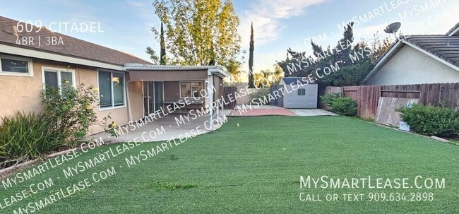 Building Photo - 609 citadel-