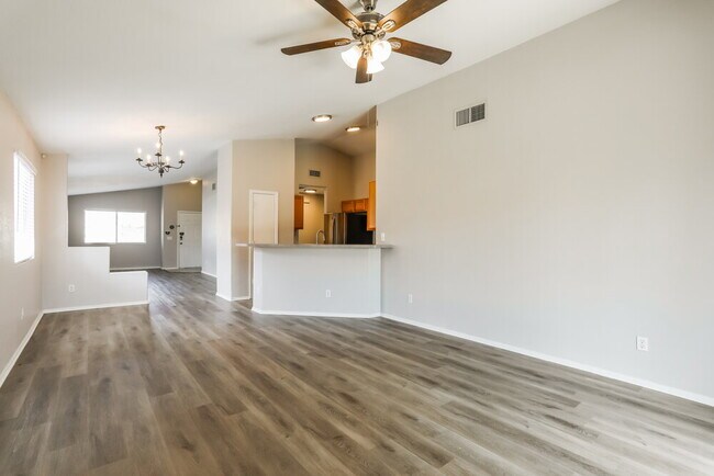 Building Photo - 9454 E Pale Blue Topaz Ln