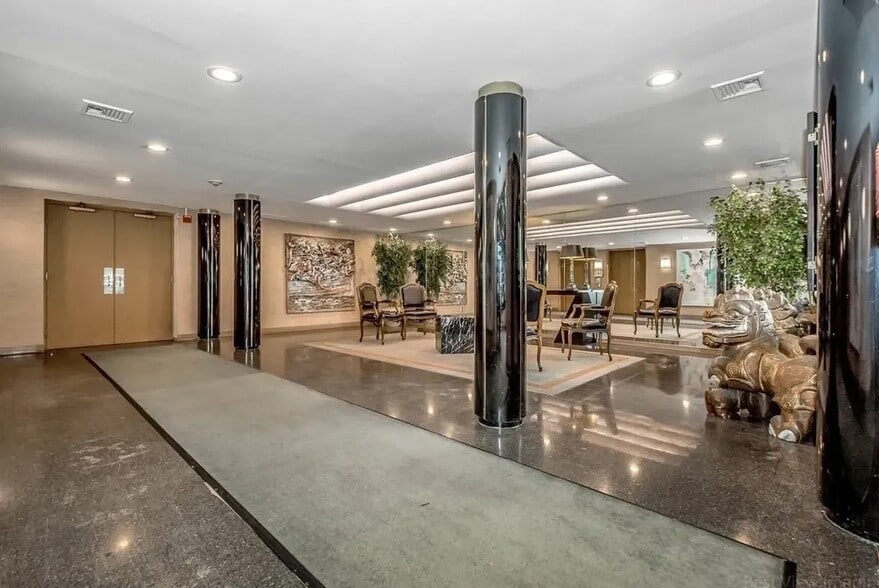 Building Photo - 1321 Worcester Rd