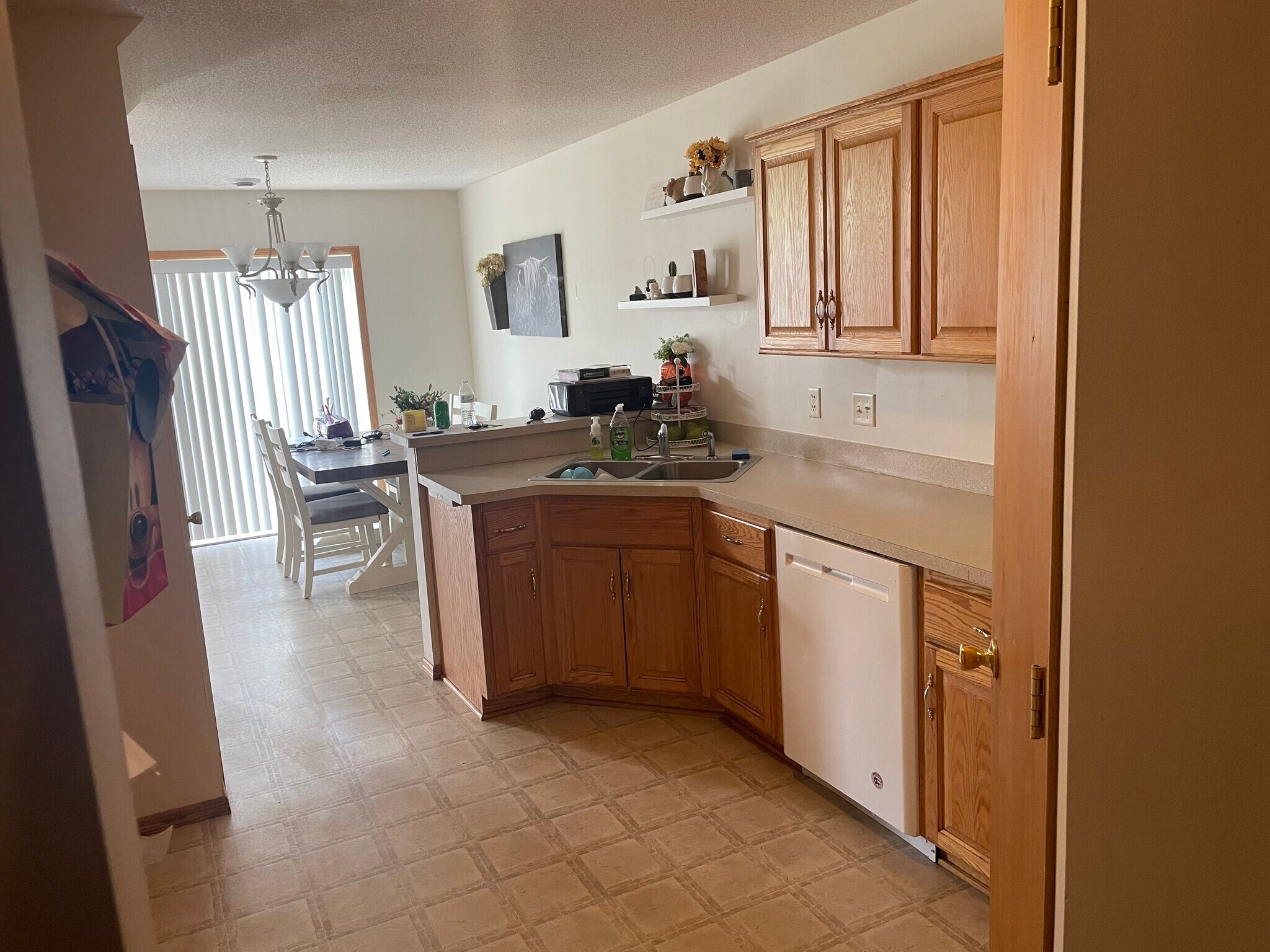Building Photo - 8422 Yukon Cir N