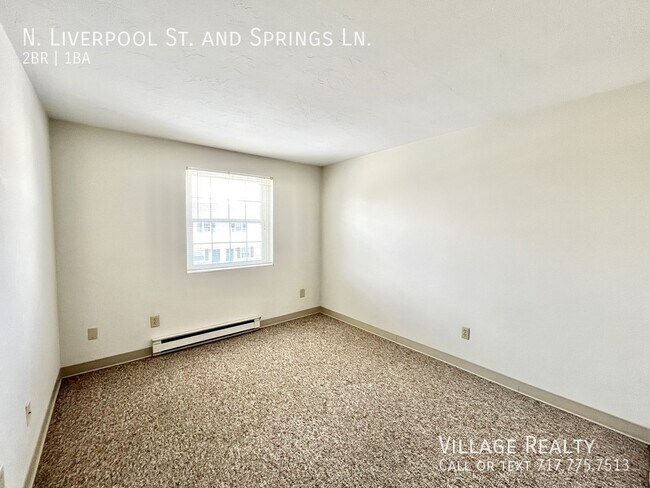 Building Photo - 220 Elizabeth Ln