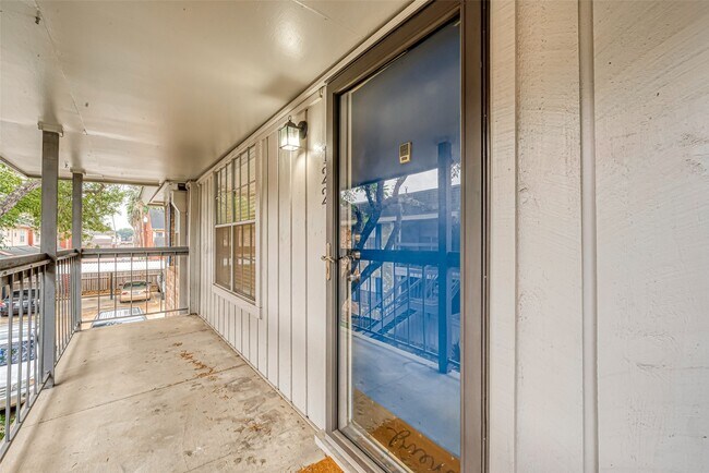 Building Photo - 2350 Bering Dr