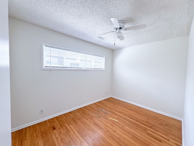 Building Photo - Beautiful Spacious 3bd 2ba