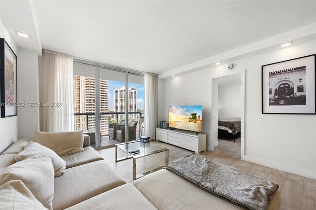 Building Photo - 19390 Collins Ave